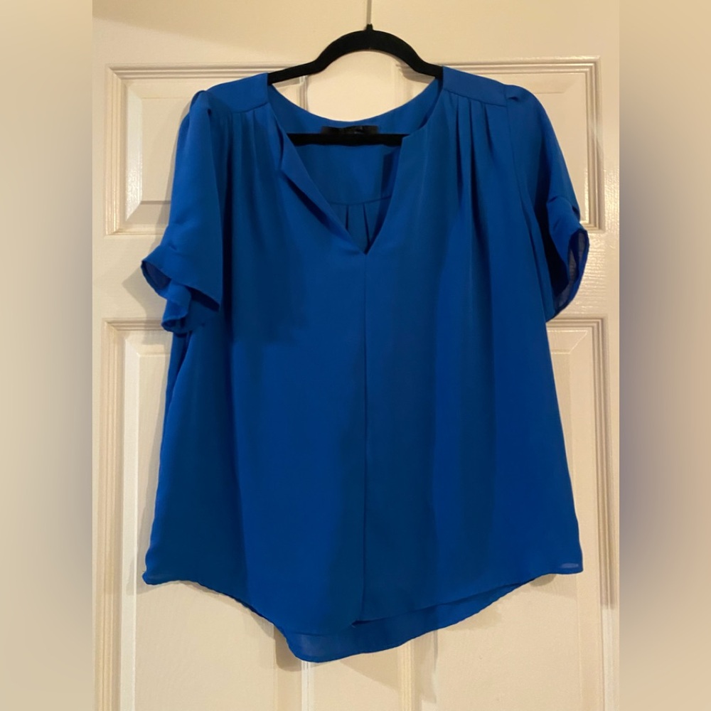 Beautiful blue, short sleeve silk-like top